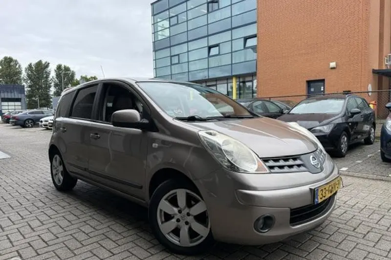 Nissan Note (2008)