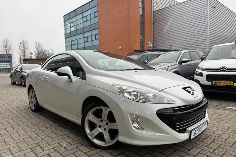 Peugeot 308 (2009)
