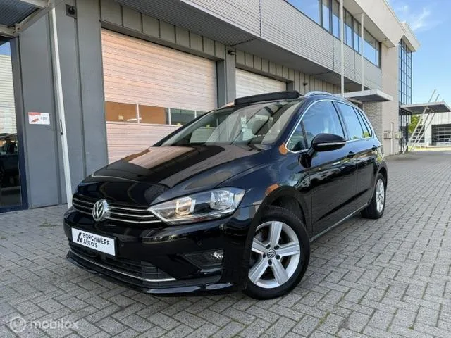 Volkswagen Golf Sportsvan (2015) — foto 1