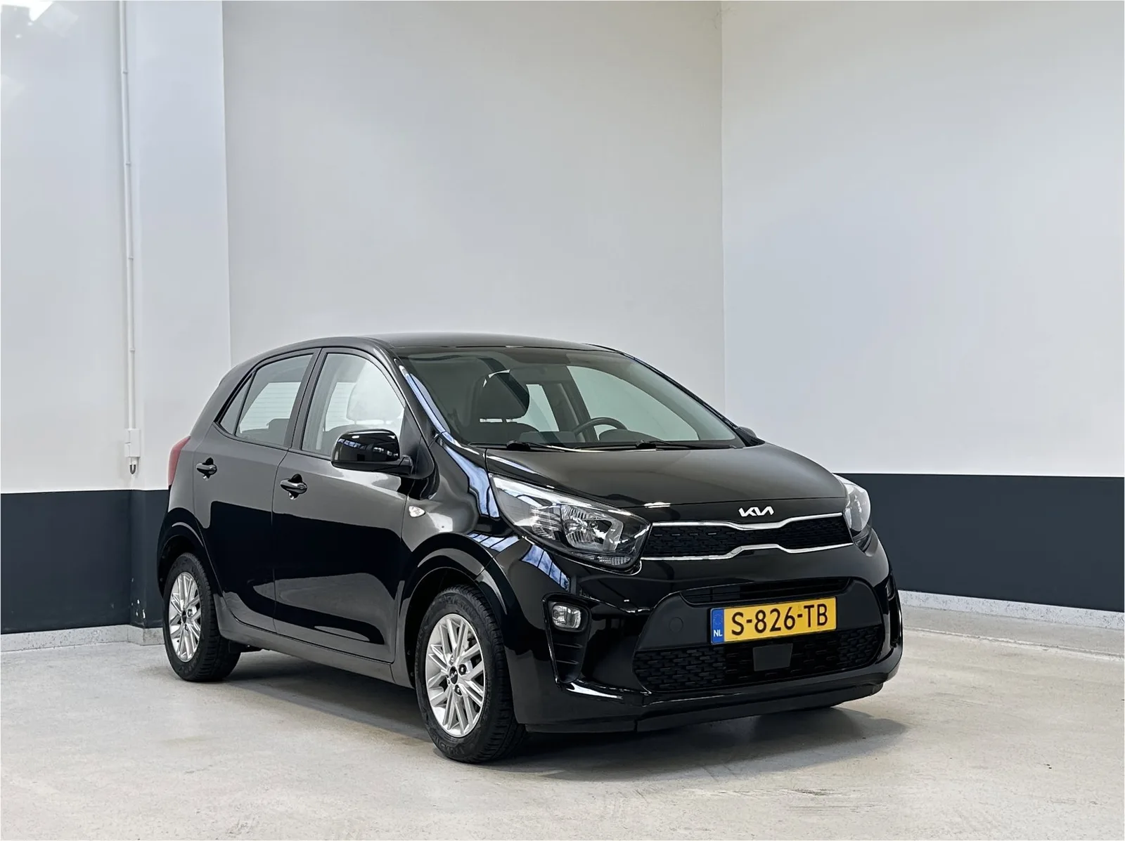 Kia Picanto (2023) — foto 1