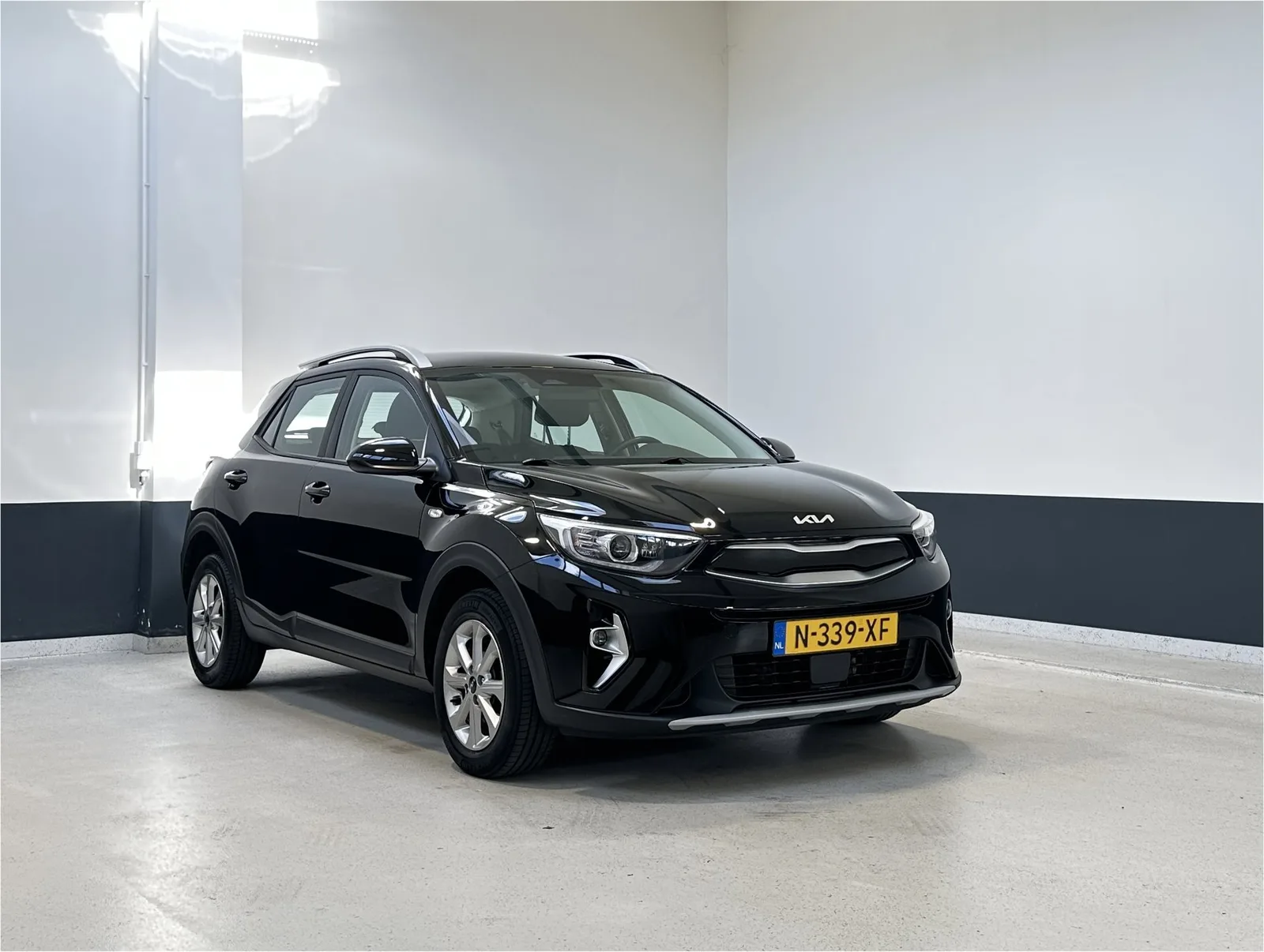 Kia Stonic (2022) — foto 1