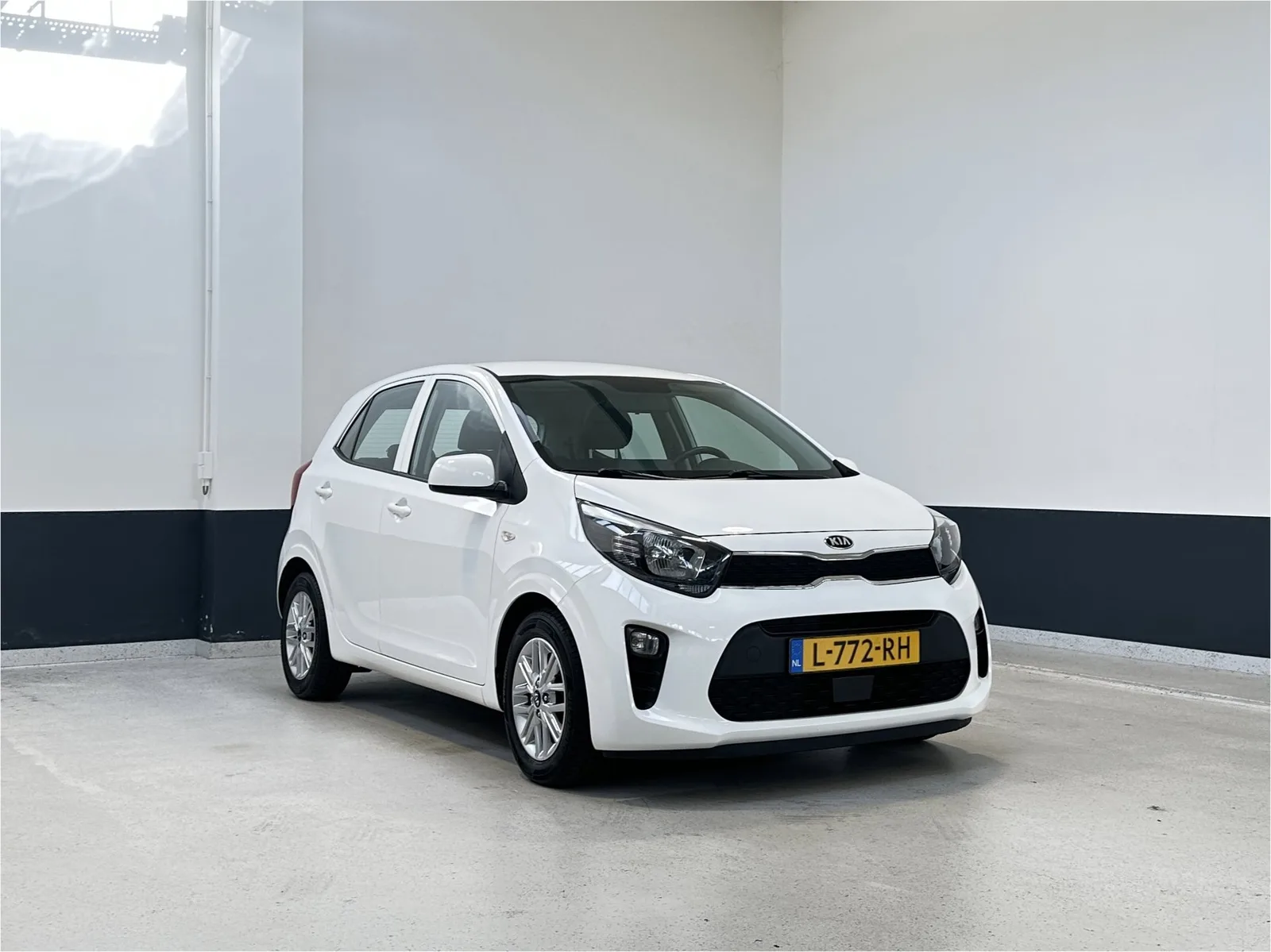 Kia Picanto (2021) — foto 1