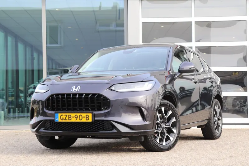 Honda ZR-V (2023)