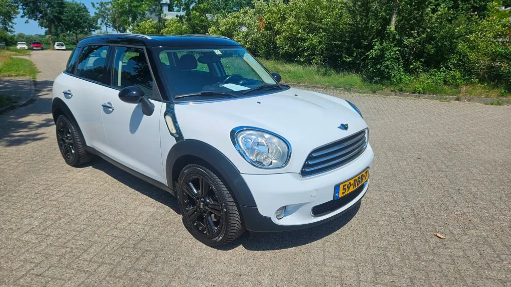 MINI Countryman (2011) — foto 1