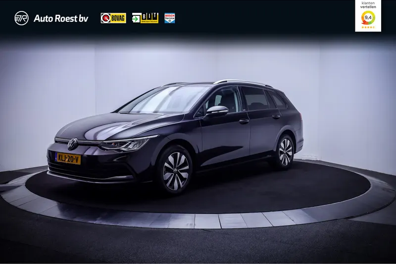 Volkswagen Golf (2024)