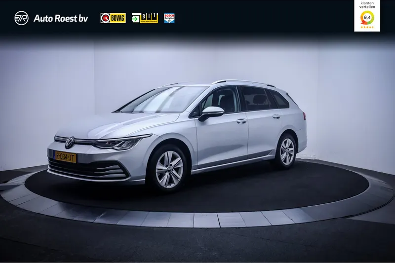 Volkswagen Golf (2022)