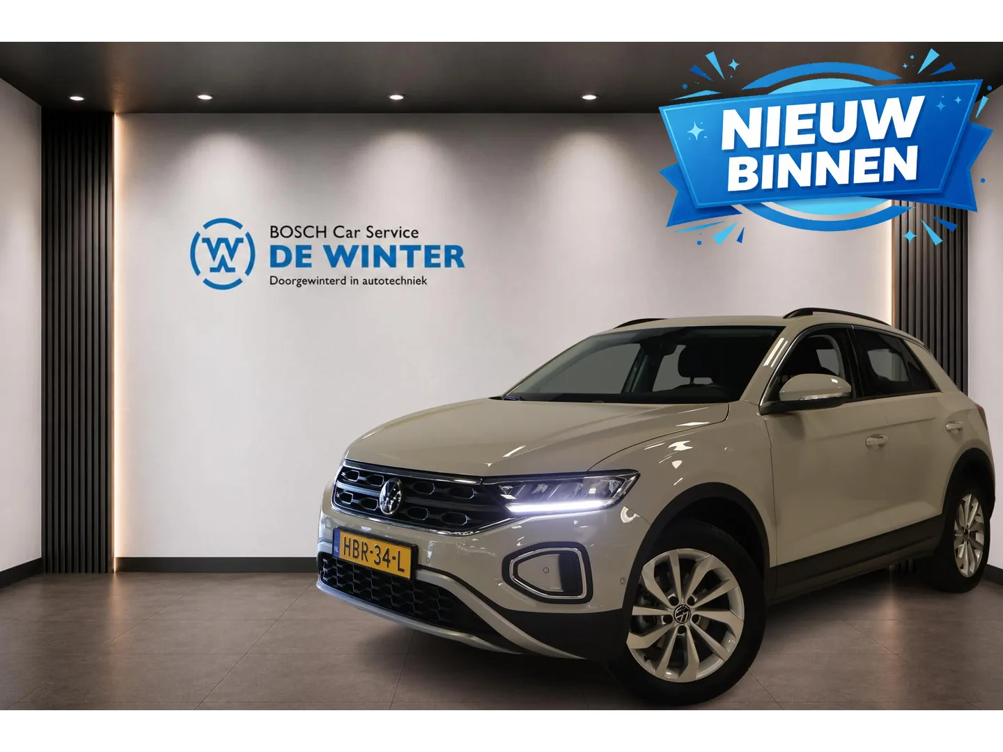 Volkswagen T-Roc (2025) — foto 1
