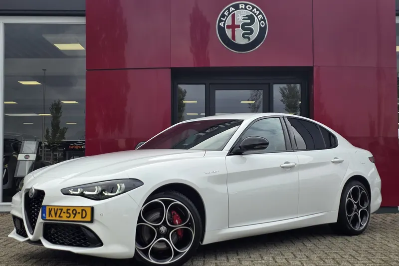 Alfa Romeo Giulia (2025)