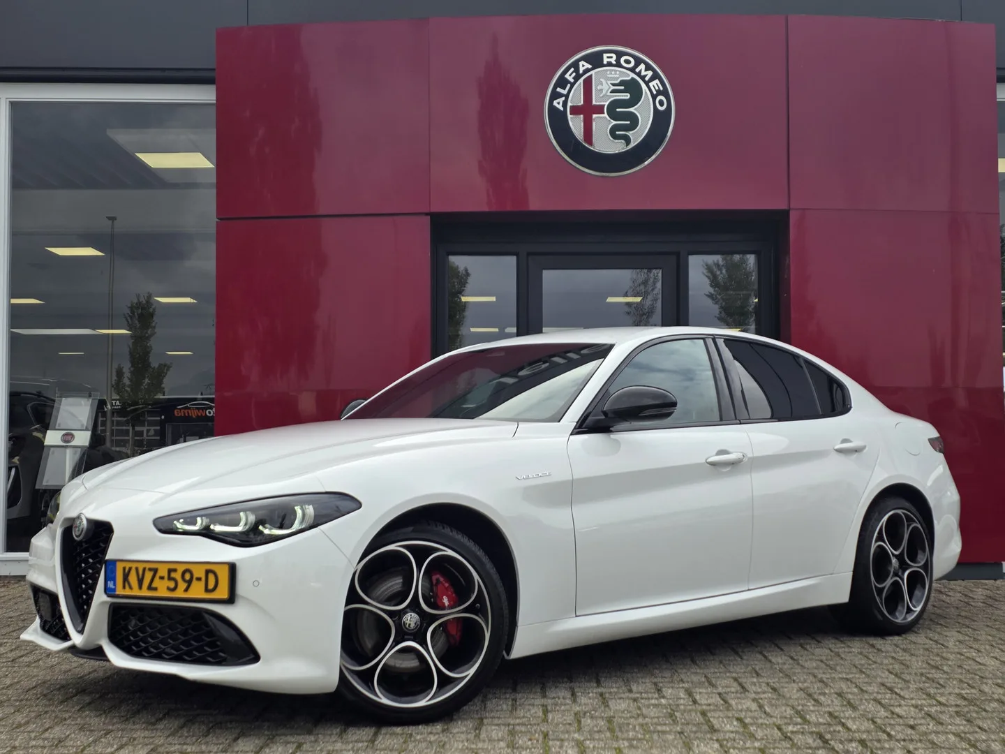 Alfa Romeo Giulia (2025) — foto 1