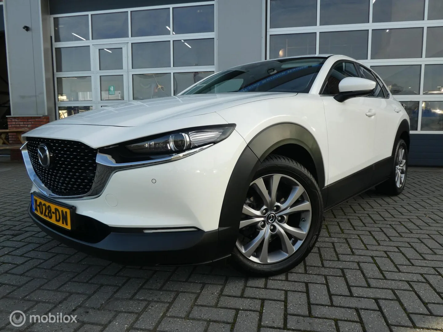 Mazda CX-30 (2021) — foto 1