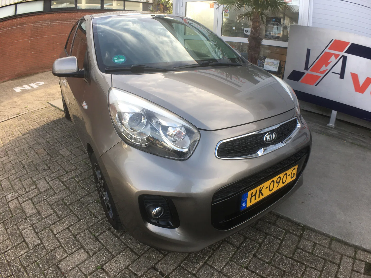 Kia Picanto (2015) — foto 1