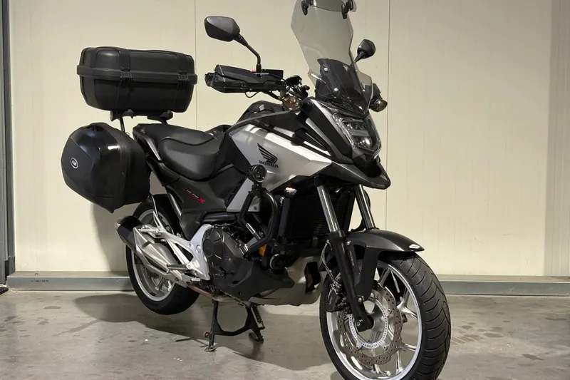 Honda NC750X (2017)