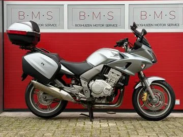 Honda CBF1000 (2006) — foto 1