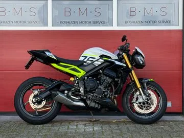 Triumph Street Triple (2023) — foto 1