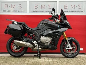 BMW S 1000 XR (2020) — foto 1