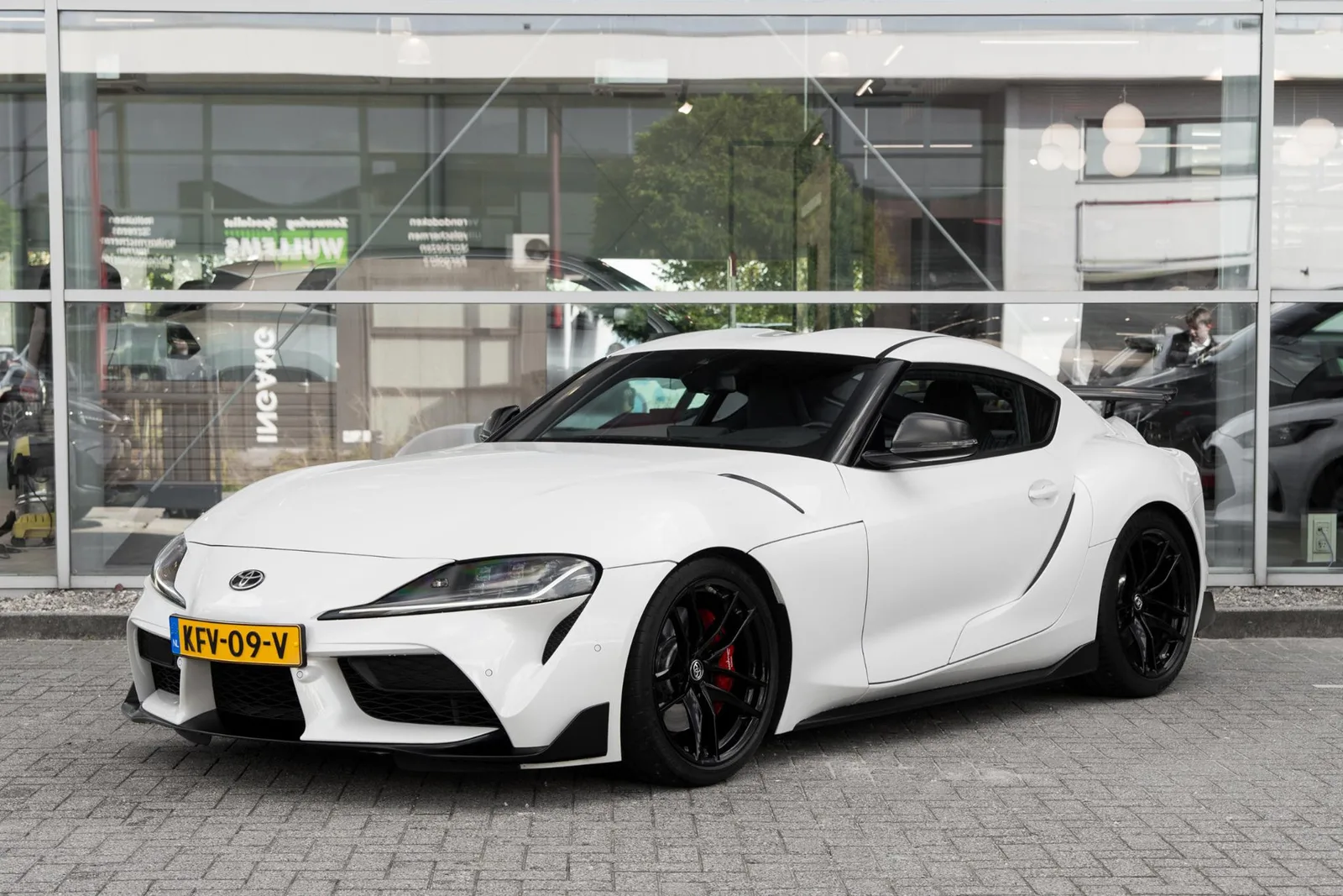 Toyota Supra (2021) — foto 1