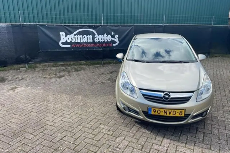 Opel Corsa (2010)