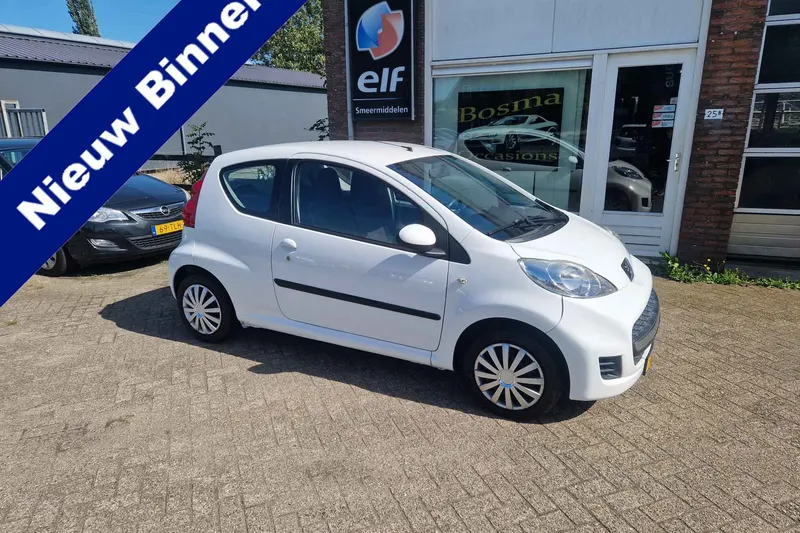 Peugeot 107 (2011)