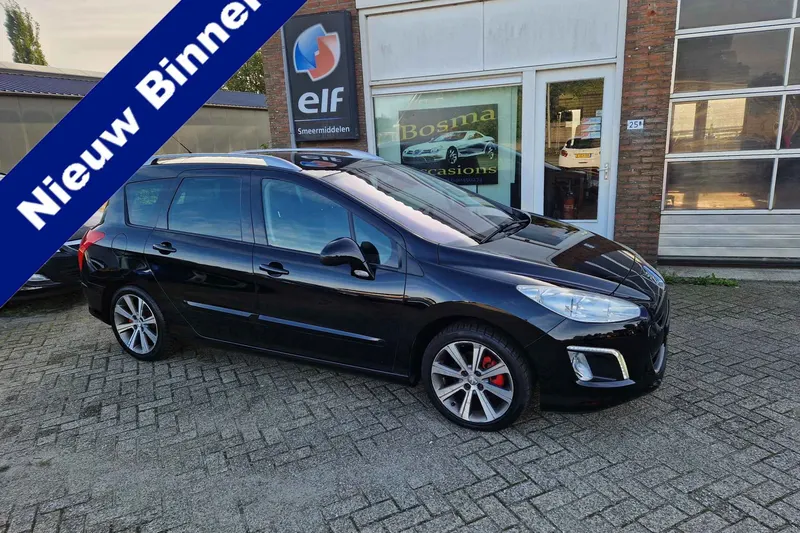 Peugeot 308 (2011)