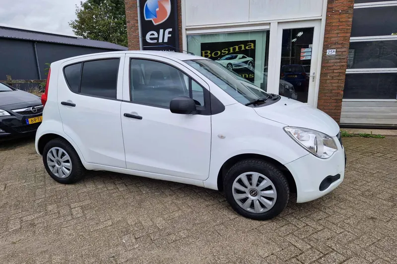 Opel Agila (2009)