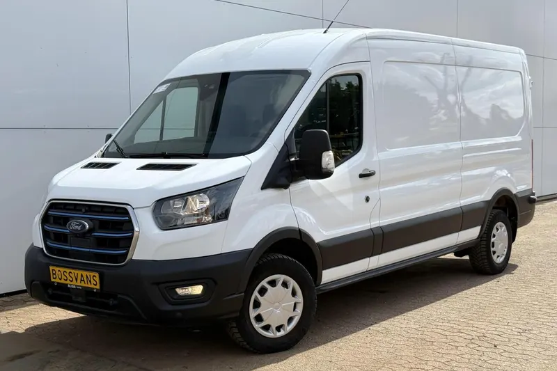 Ford E-Transit (2022)