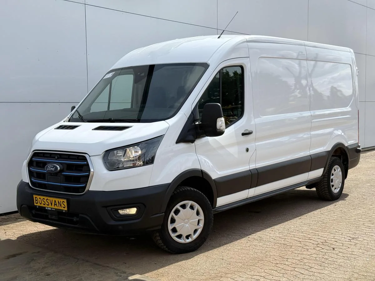 Ford E-Transit (2022) — foto 1