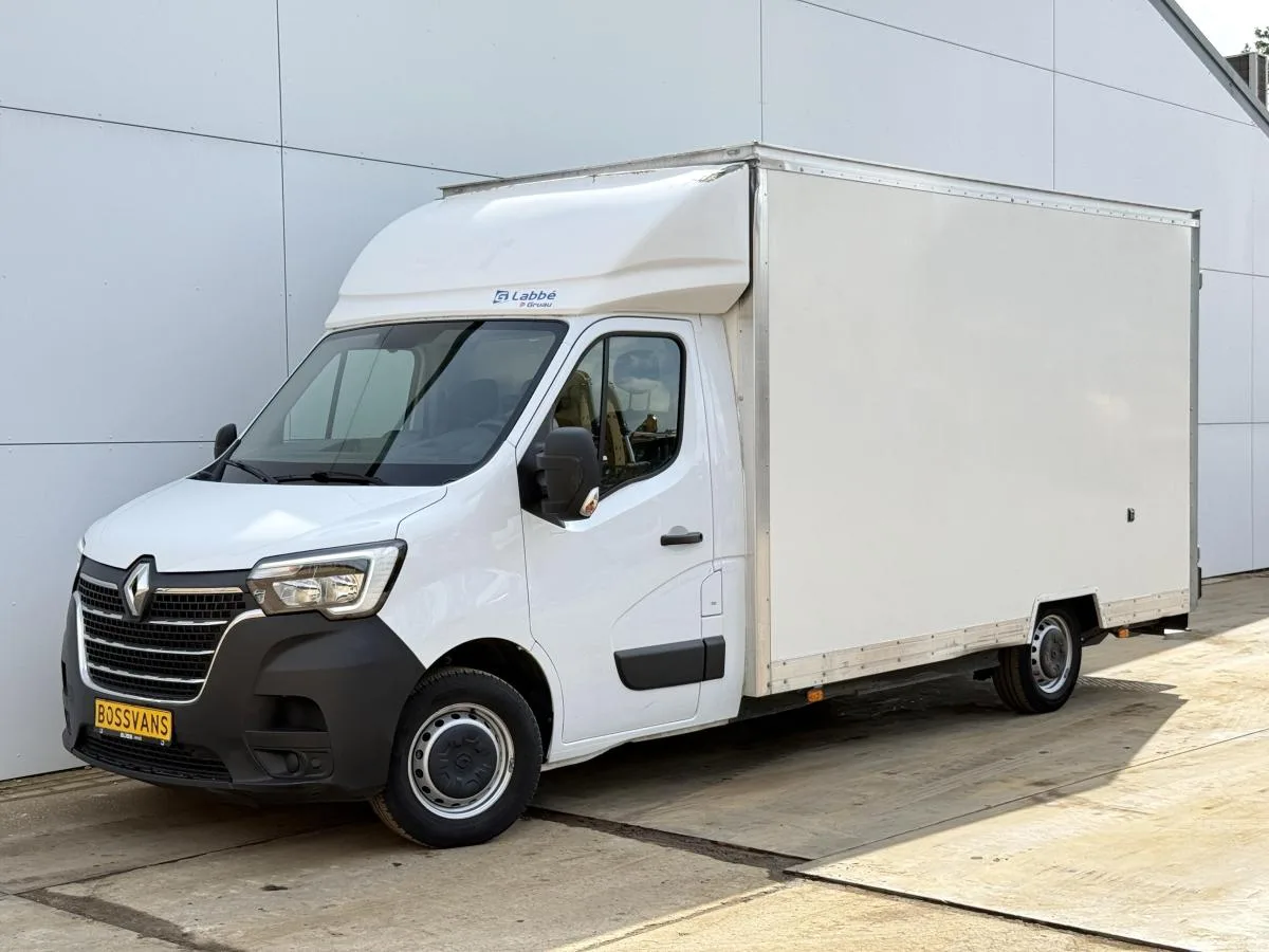 Renault Master (2023) — foto 1