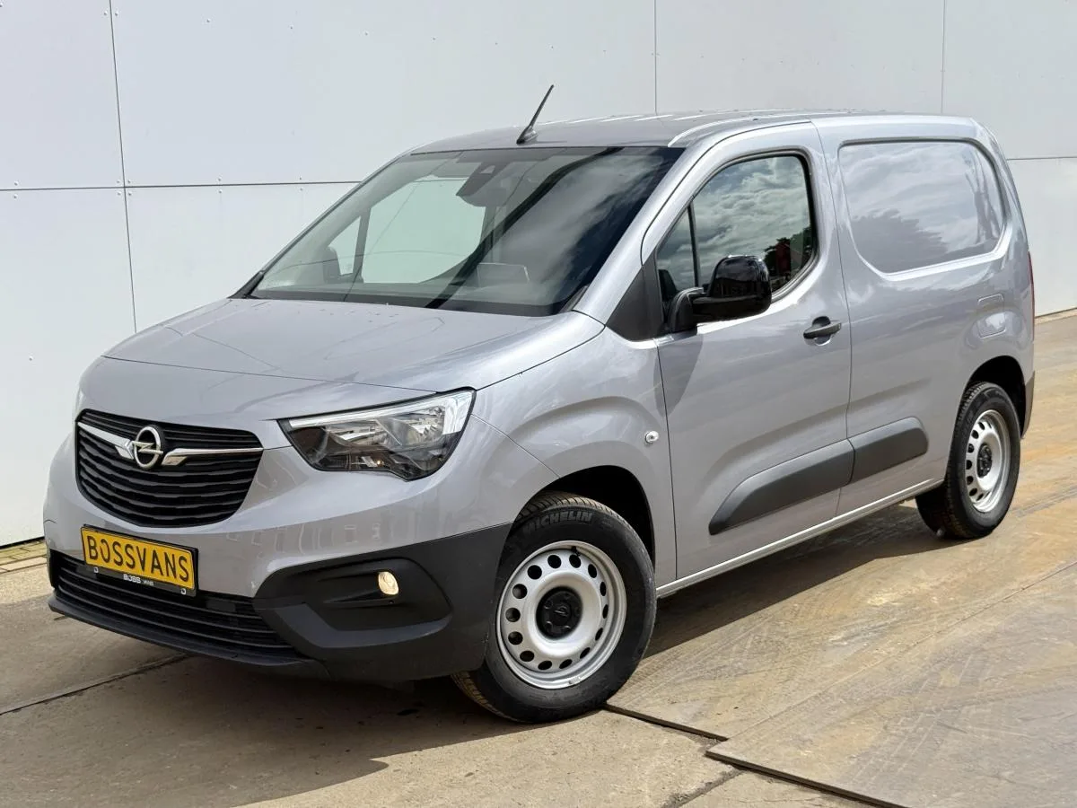Opel Combo (2022) — foto 1