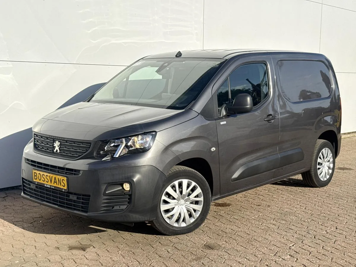 Peugeot Partner (2021) — foto 1