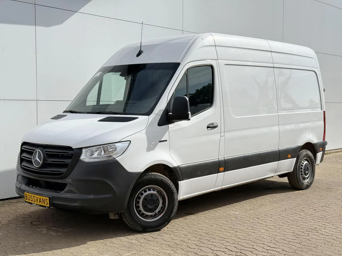 Mercedes-Benz eSprinter (2022) — foto 1