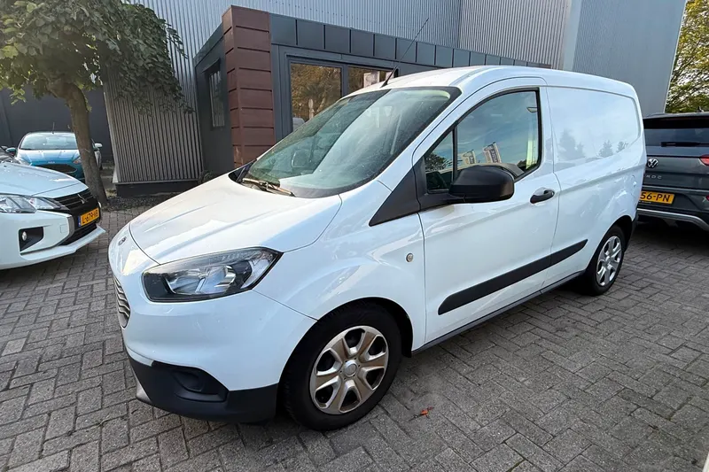 Ford Transit Courier (2019)