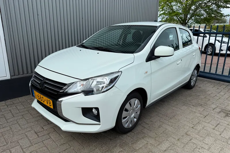 Mitsubishi Space Star (2021)