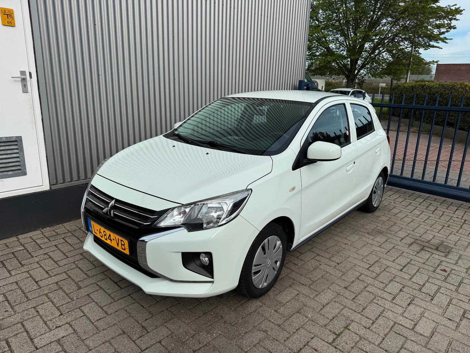 Mitsubishi Space Star (2021) — foto 1