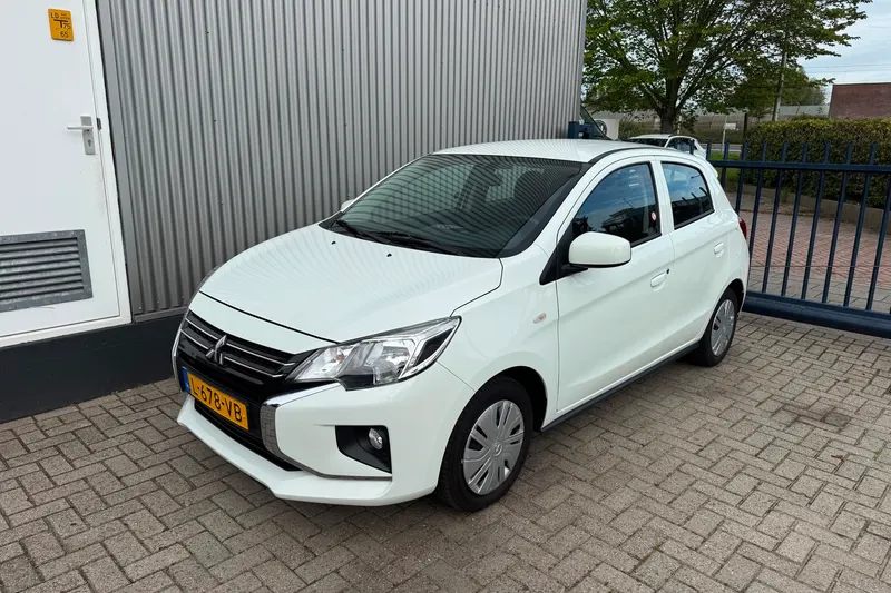 Mitsubishi Space Star (2021)