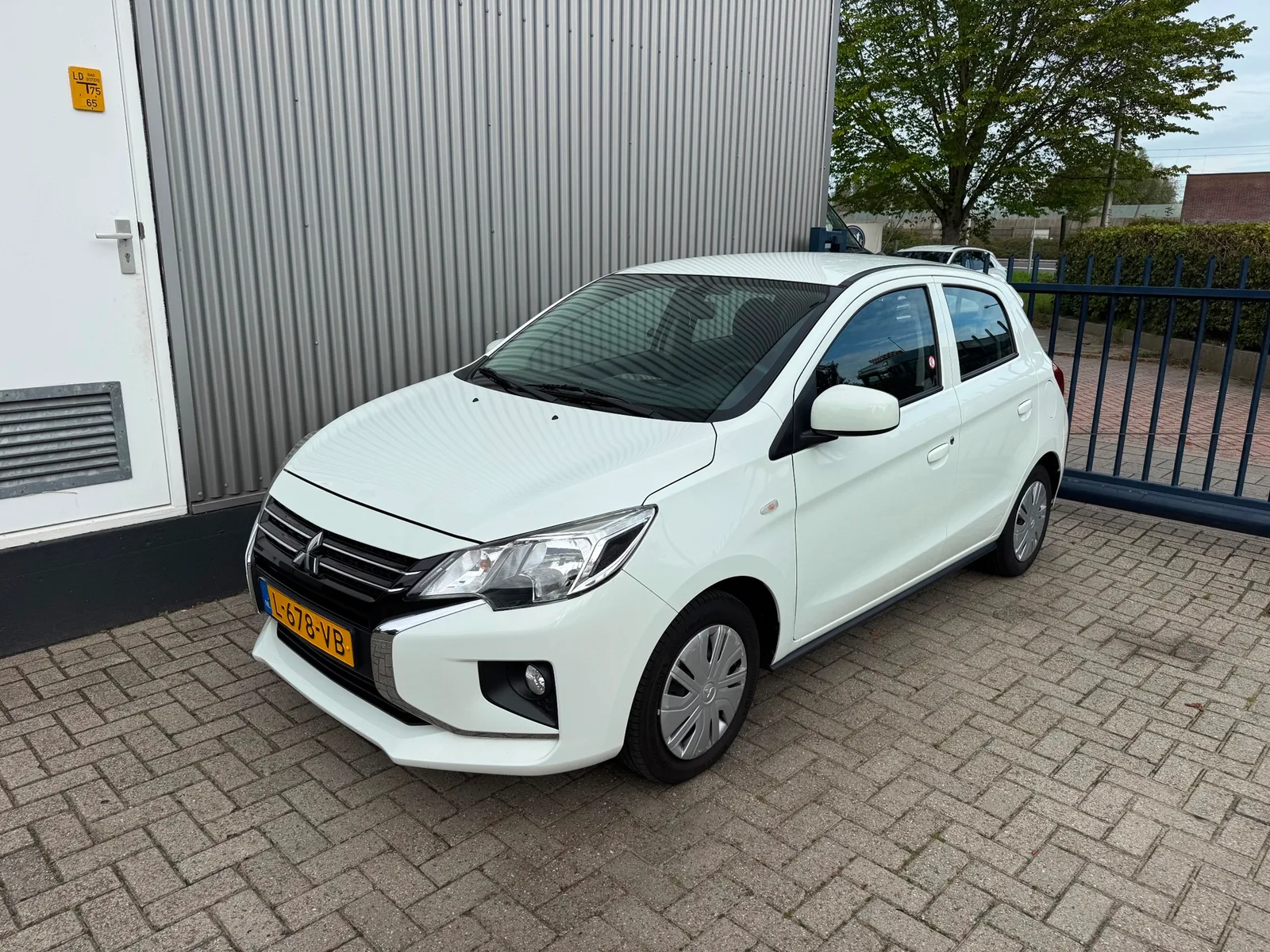 Mitsubishi Space Star (2021) — foto 1