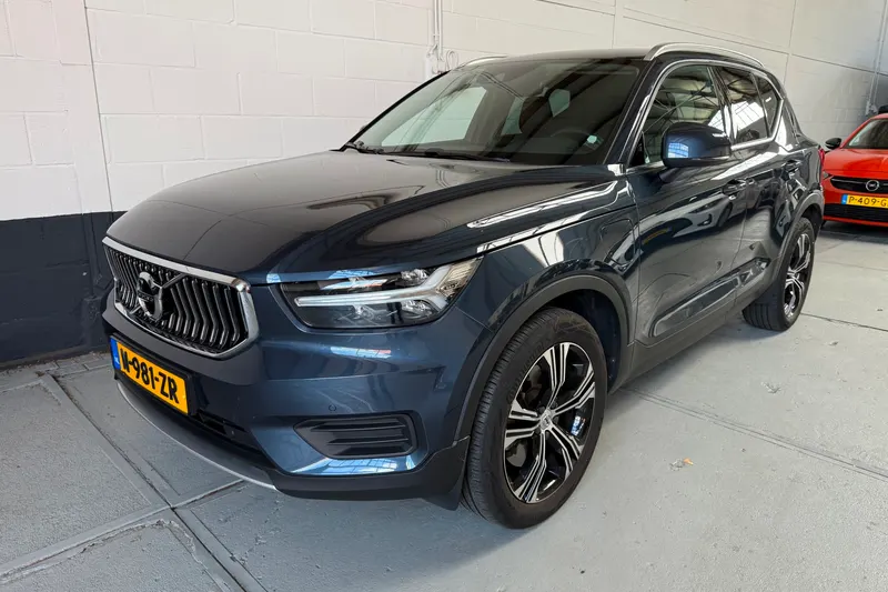 Volvo XC40 (2022)