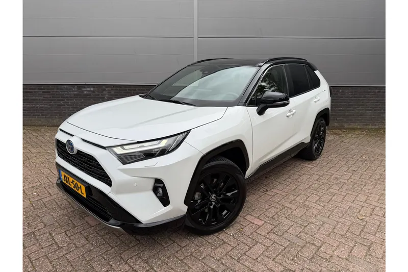 Toyota RAV4 (2025)