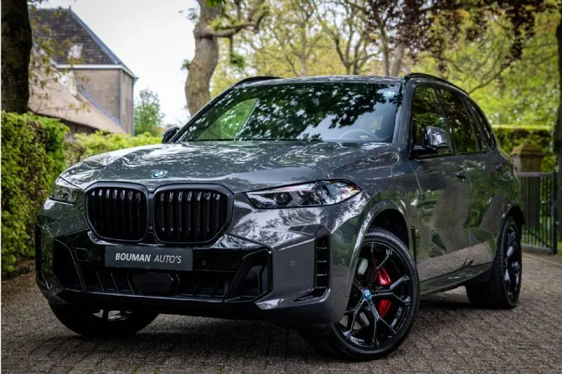 BMW X5 (2025)