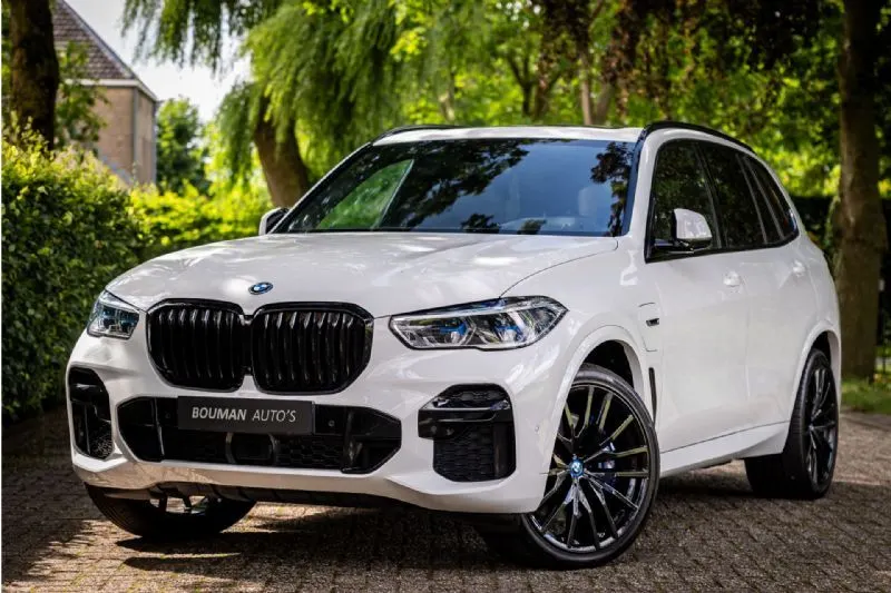 BMW X5 (2022)