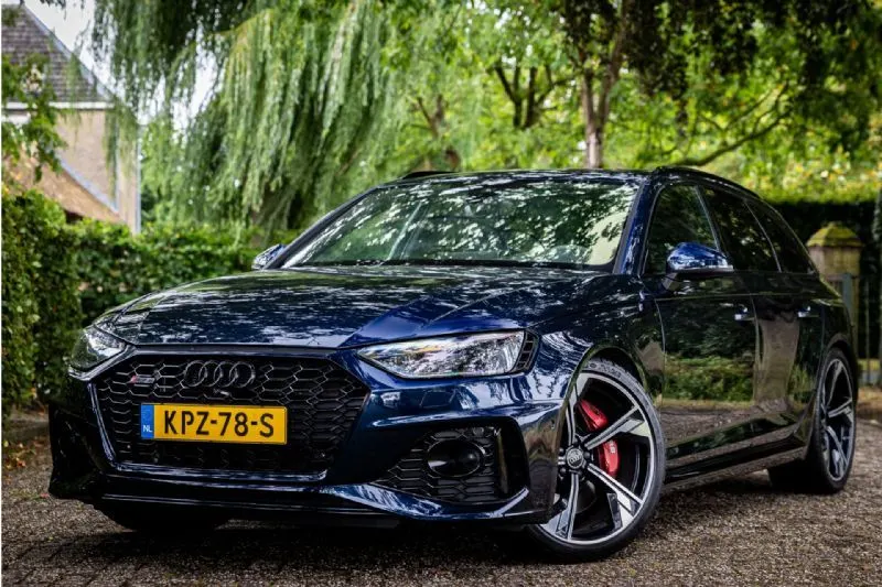 Audi A4 (2022)