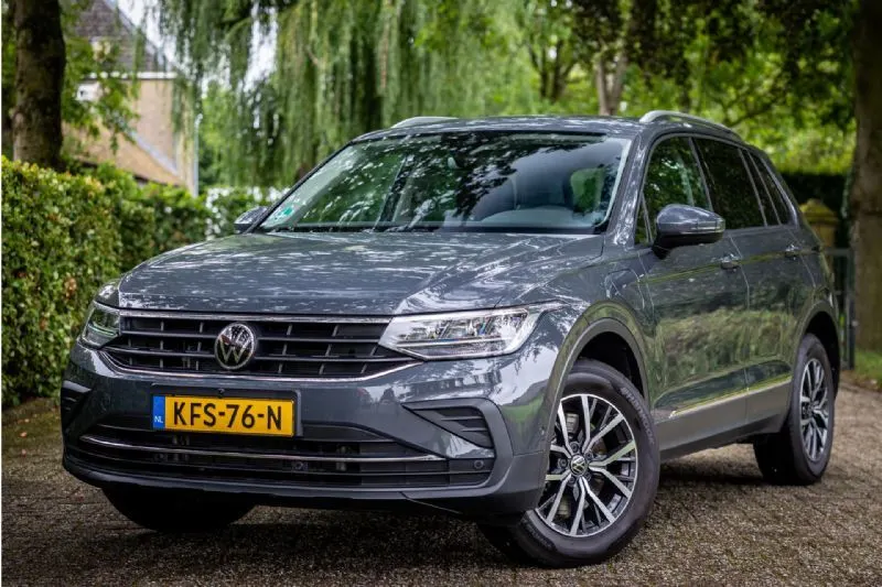 Volkswagen Tiguan (2022)