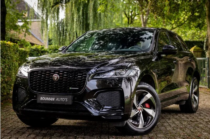 Jaguar F-Pace (2023) — foto 1