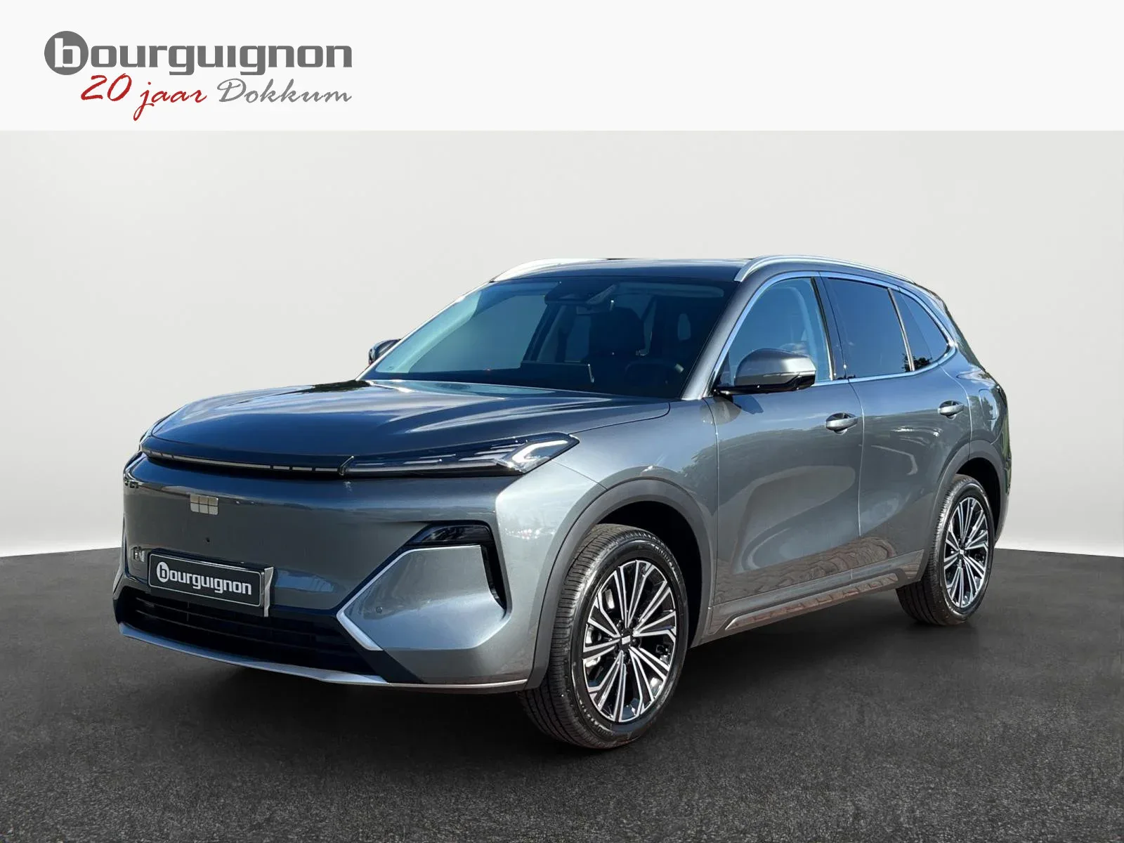 Geely Starray EM-i (2026) — foto 1