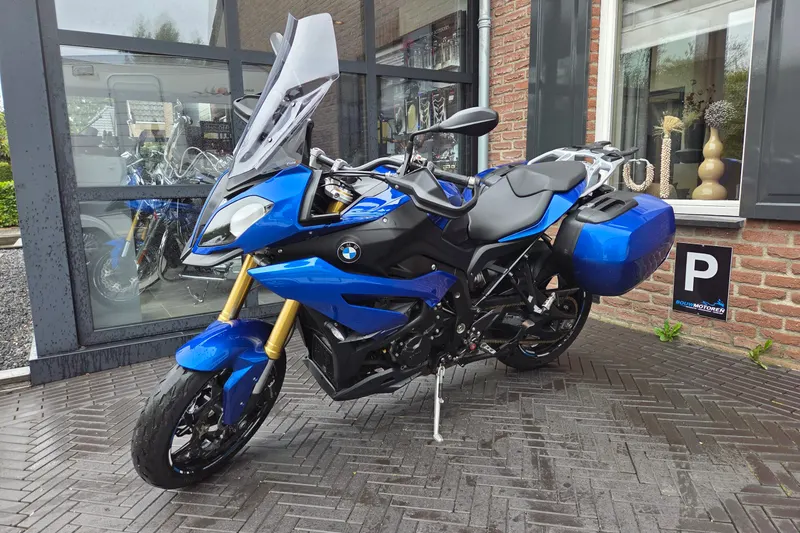BMW S 1000 XR (2015)