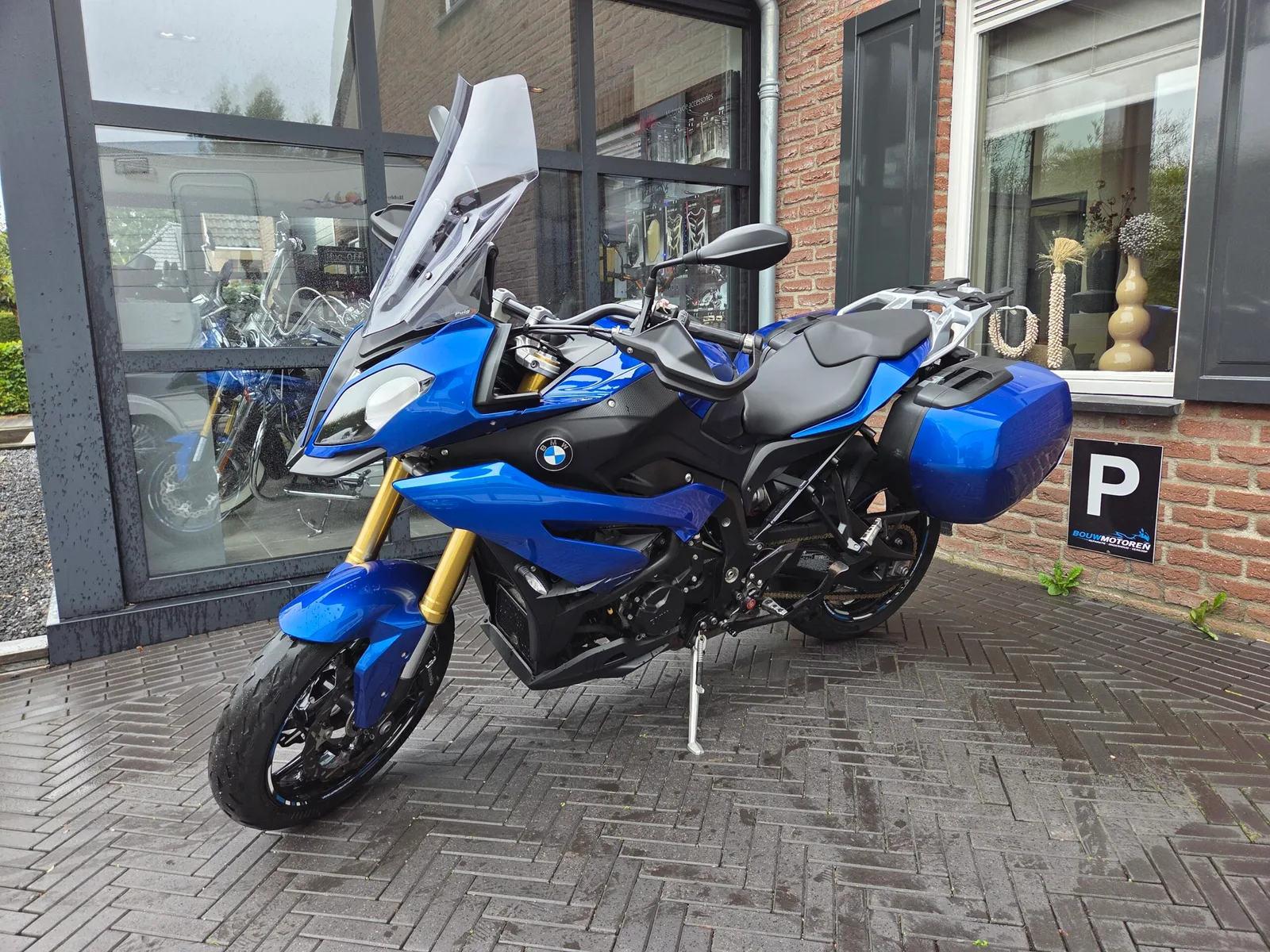 BMW S 1000 XR (2015) — foto 1