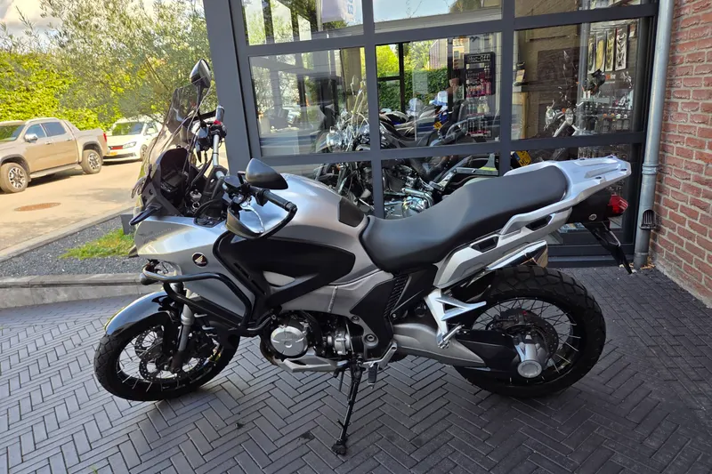 Honda VFR 1200 X Crosstourer (2012)