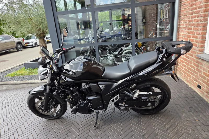 Suzuki Gsf 650 (2013)