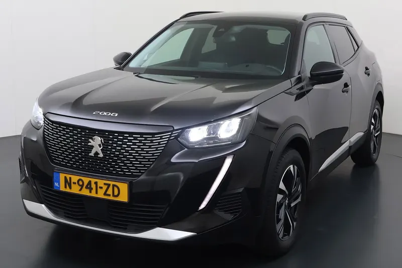 Peugeot 2008 (2021)