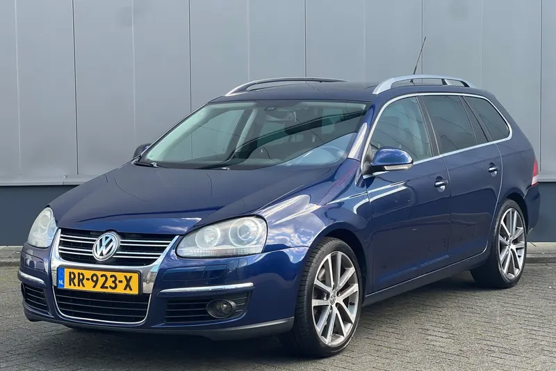 Volkswagen Golf (2010)