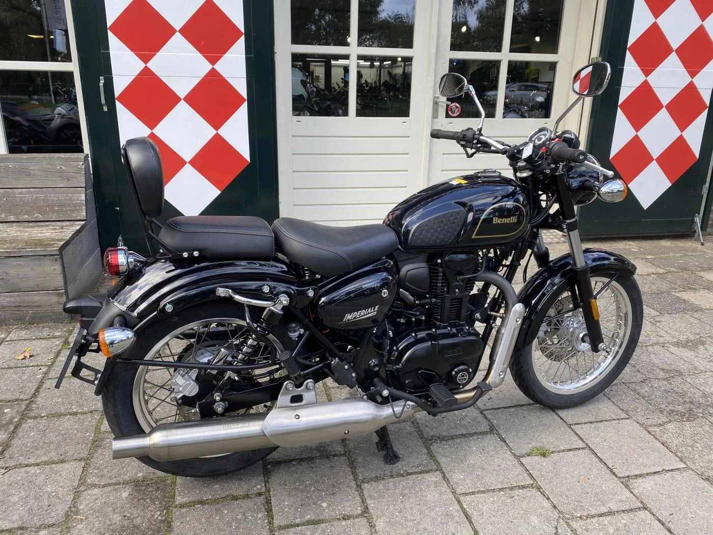 Benelli Imperiale 400 (2020) — foto 1